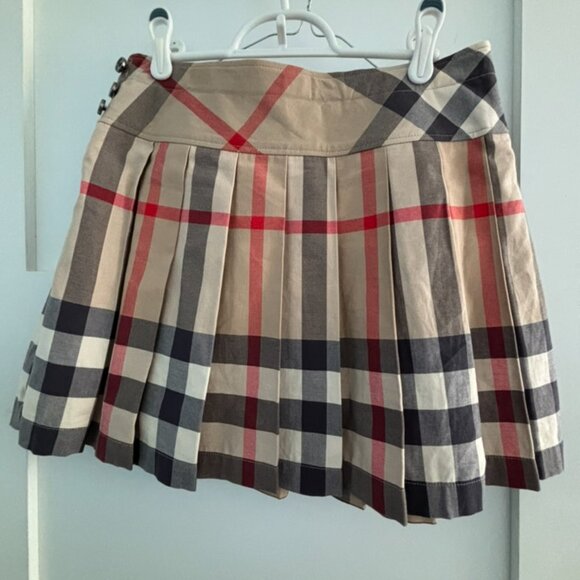 Burberry Vintage Check Pleated MIni Skirt (NEW/UNWORN) - Picture 3 of 4